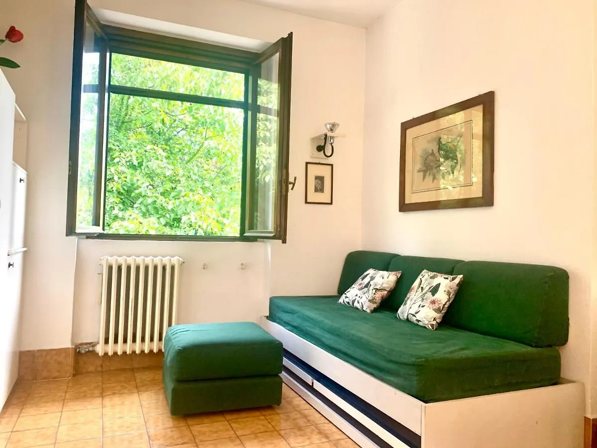 Green Apartment Albavilla Italy